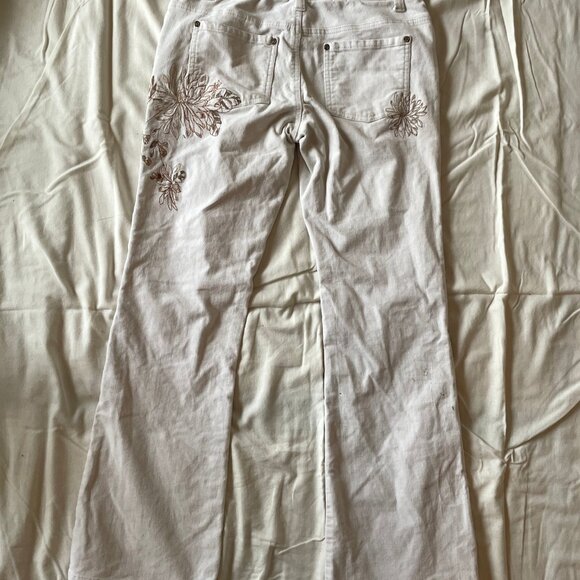Sugar Doll White Cream Denim Jeans with Floral Embroidery and Embellishments - Picture 5 of 13